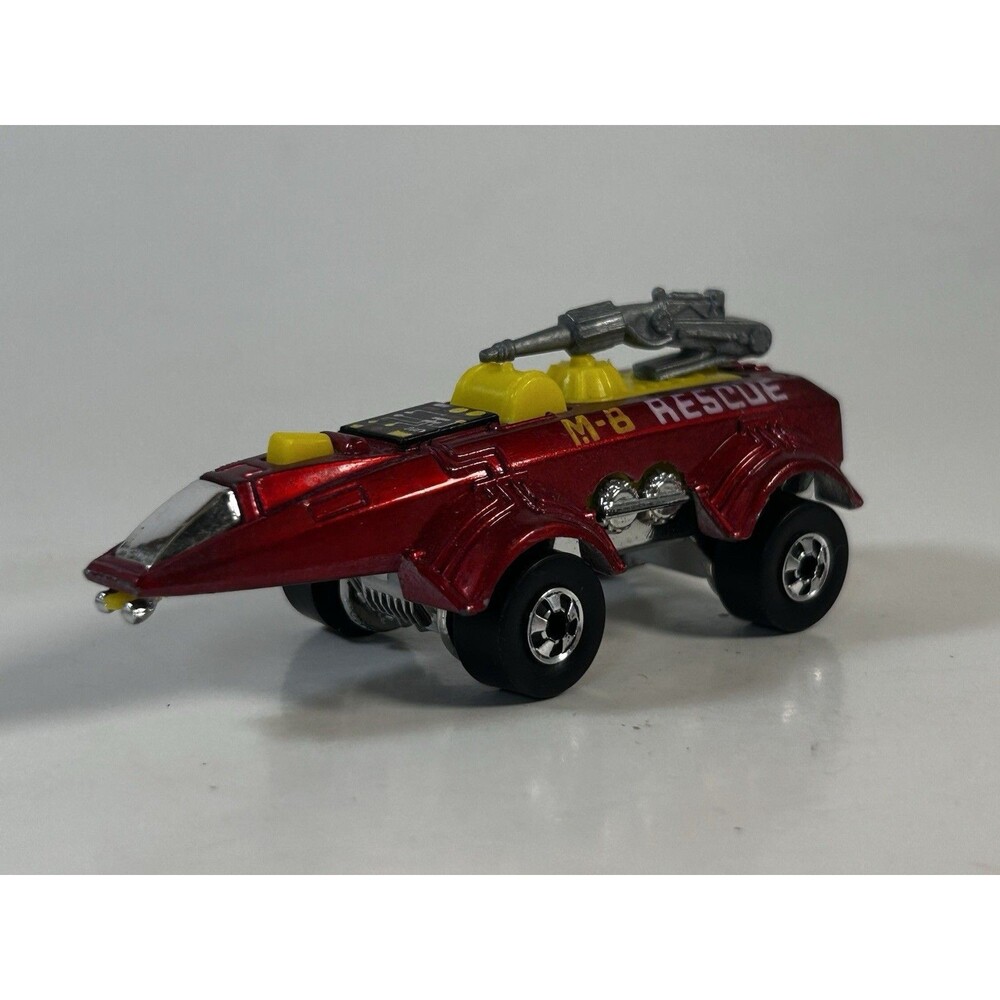 Hot Wheels Blackwall 1980 Space Racer M-8 Rescue